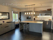 Appartement à SURESNES