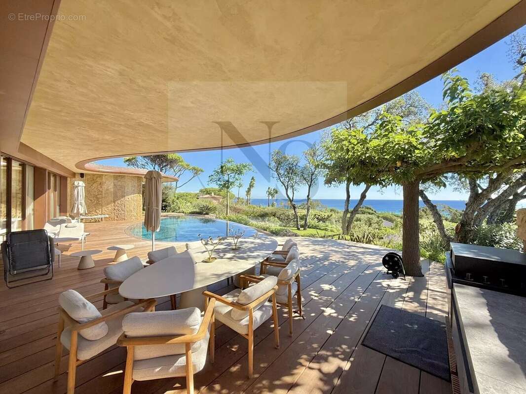 Maison à RAMATUELLE