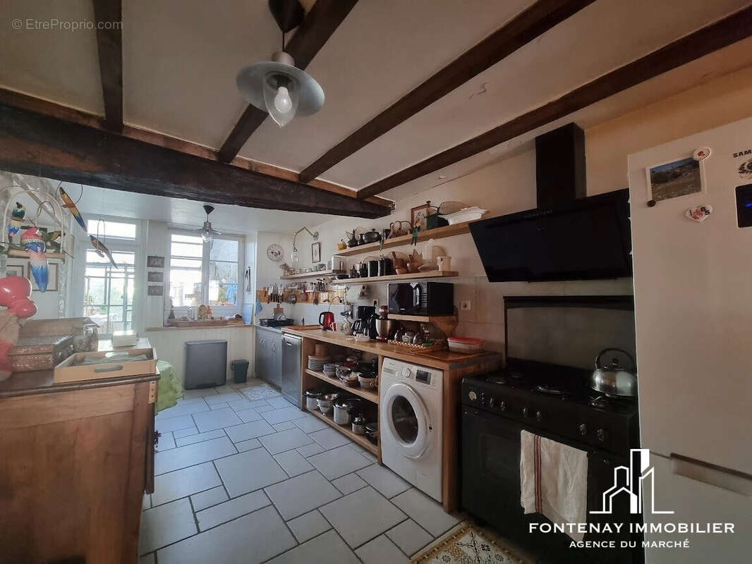 Maison à FONTENAY-LE-COMTE