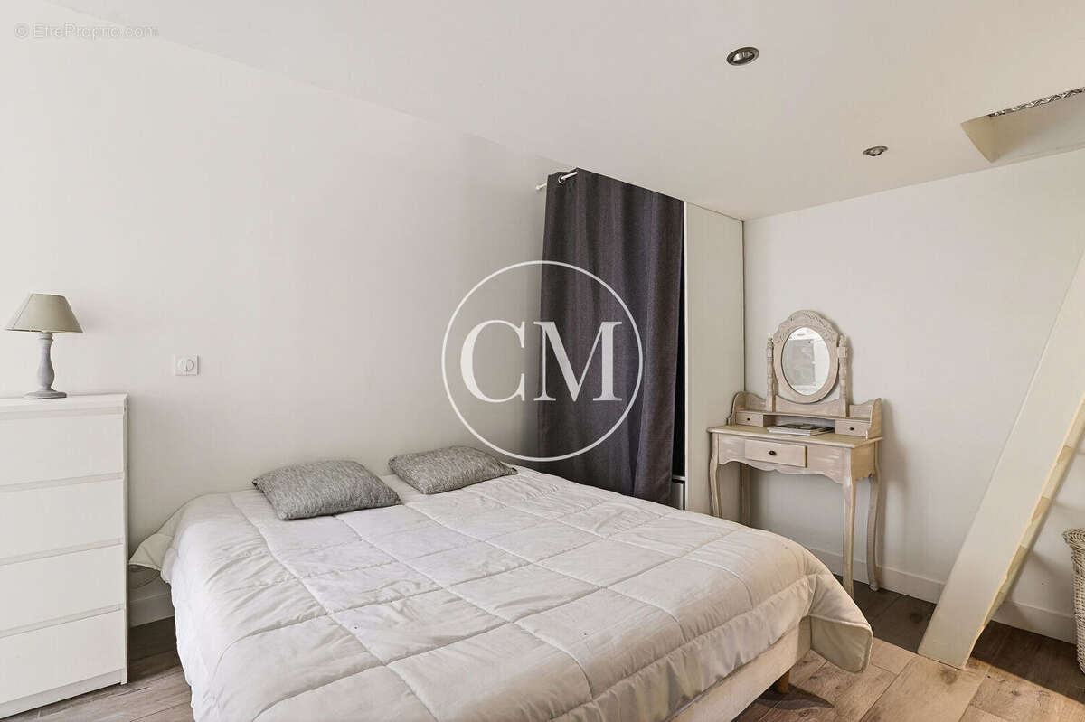 Appartement à VERSAILLES