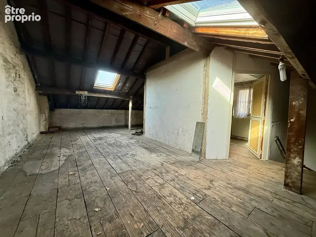 Maison meulière de caractère au cur de Coupvray - photo 8
