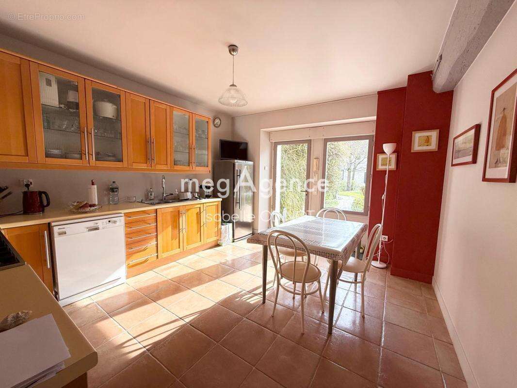 Propriété de caractère en pierre du XIXe siècle THOIRY 78770 - photo 7