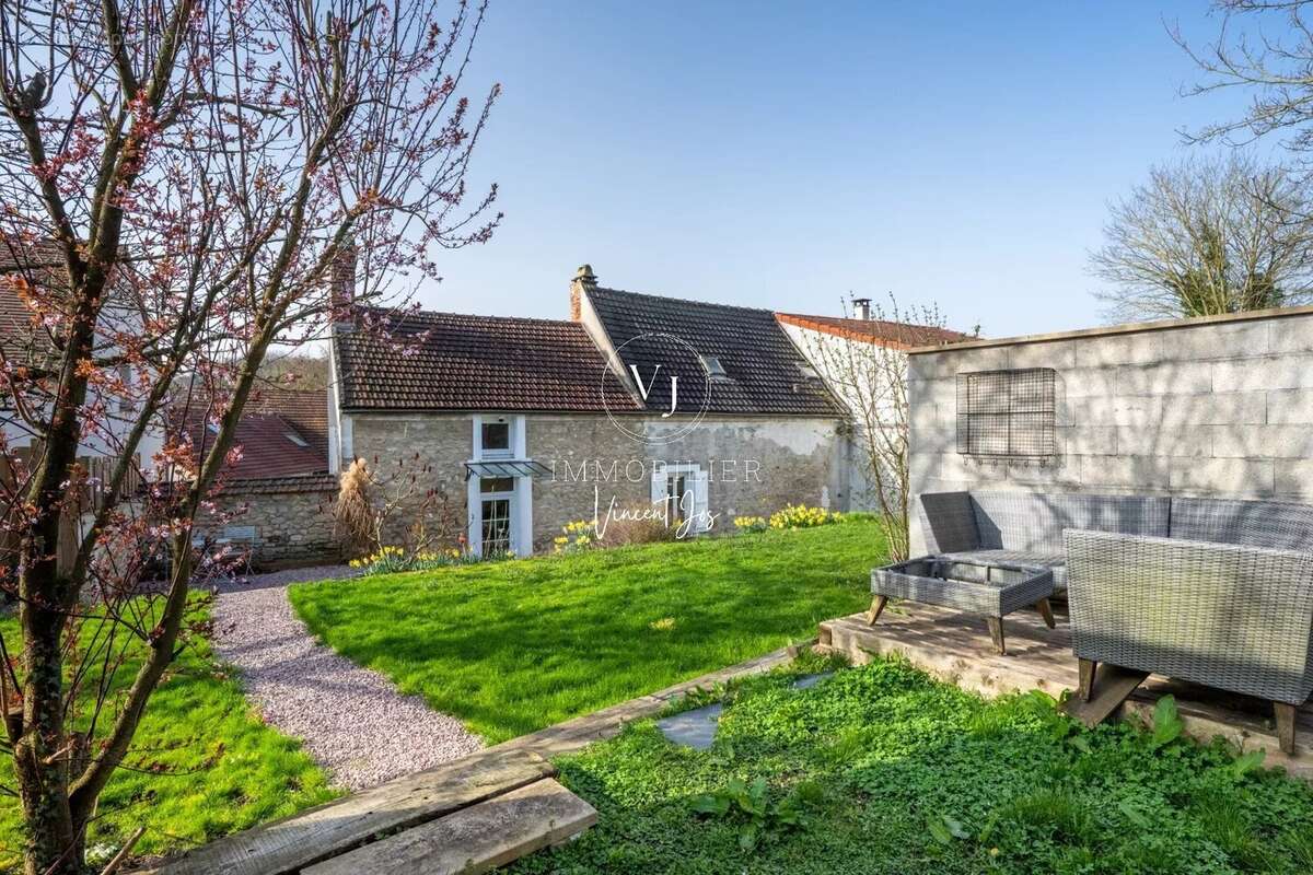 Maison à BRUEIL-EN-VEXIN