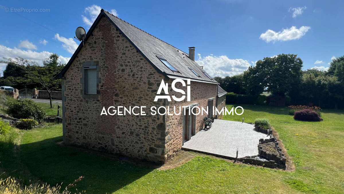 Maison à SAINTE-GEMMES-LE-ROBERT