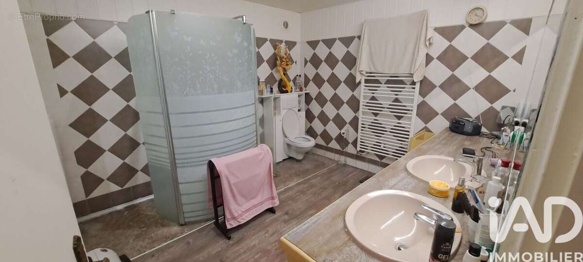 Photo 7 - Maison à SAINT-PIERRE-D'EYRAUD