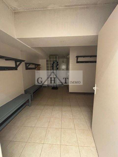 Commerce à MAISONS-ALFORT