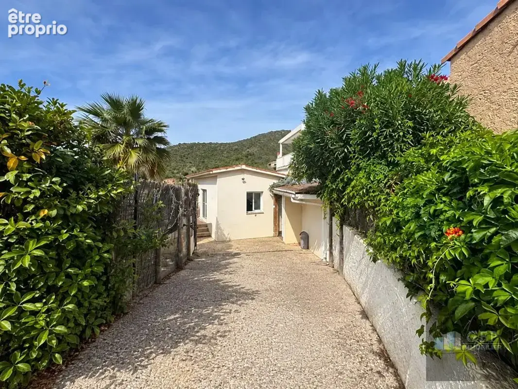 Bormes-les-Mimosas – Charmante HLL de 3 pièces avec jacuzzi et cabanon - photo 19