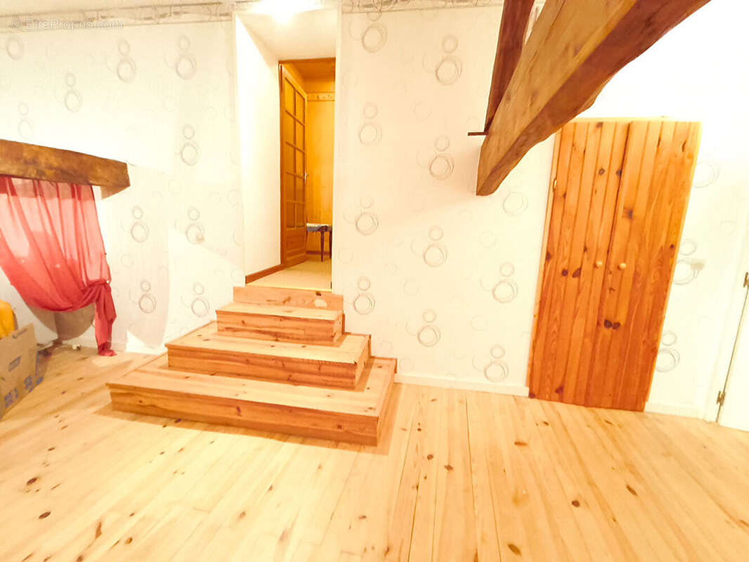 Maison à DOMPIERRE-SUR-CHARENTE