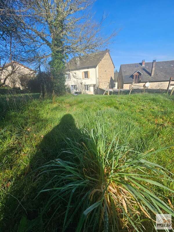 Maison à PEYRAT-LE-CHATEAU