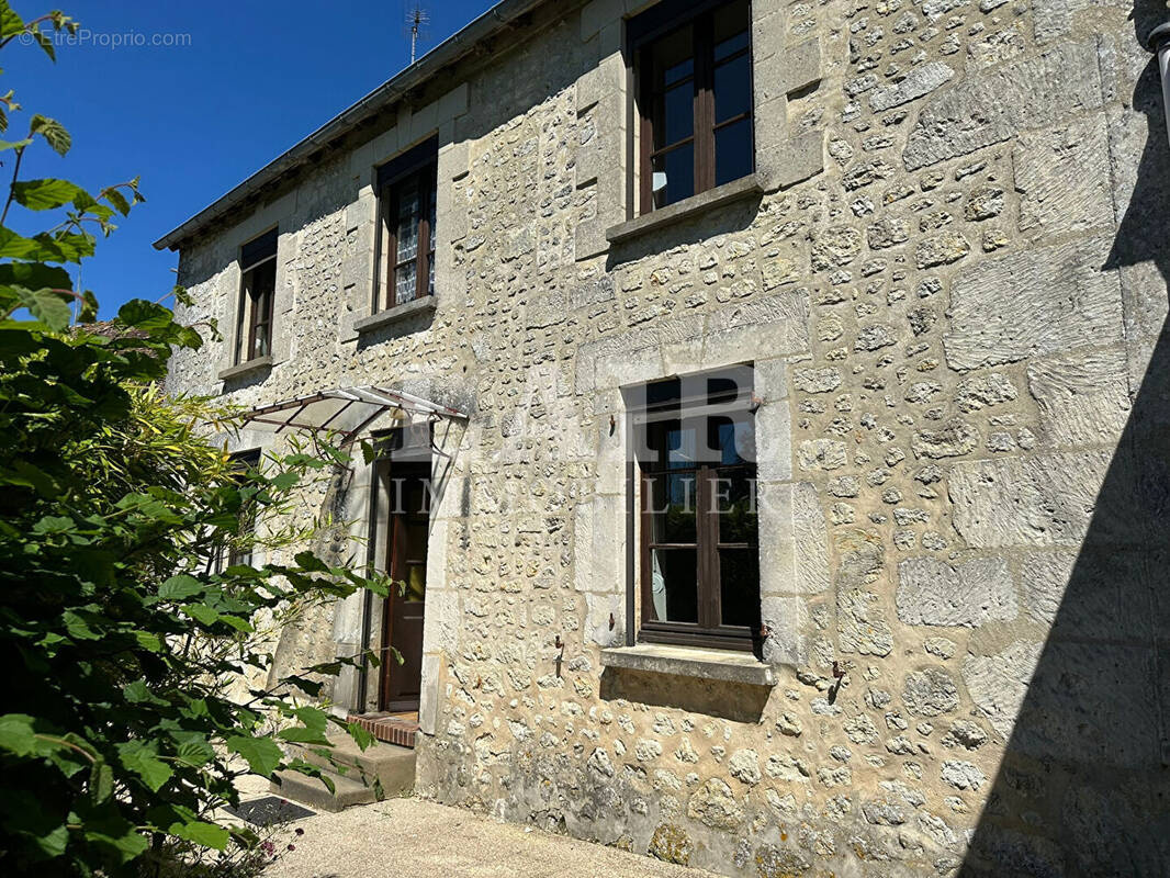 Maison à MORTAGNE-AU-PERCHE