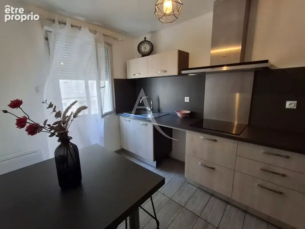BEDARIEUX  a saisir ! Appartement spacieux au 2ème étage - photo 5