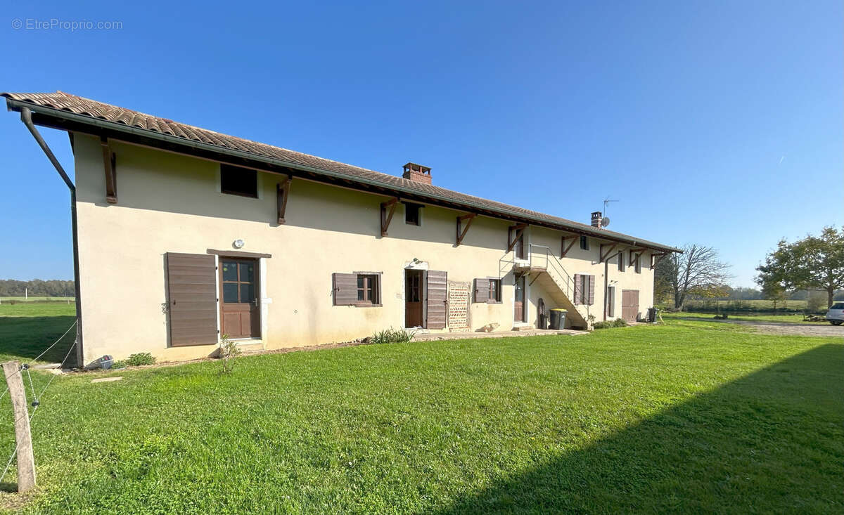 Maison à VILLARS-LES-DOMBES