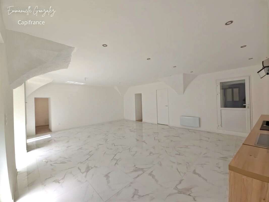 Maison de caractère entièrement rénovée 200m² avec 5 chambres ROUJAN (34) - photo 40