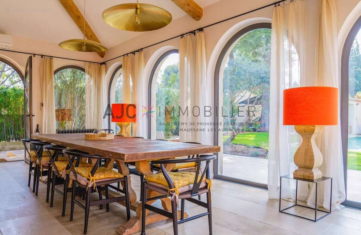 Maison à SAINT-REMY-DE-PROVENCE