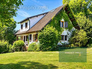 Maison à VIRIEU