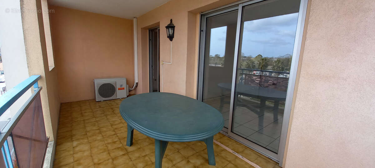 Appartement à MANDELIEU-LA-NAPOULE