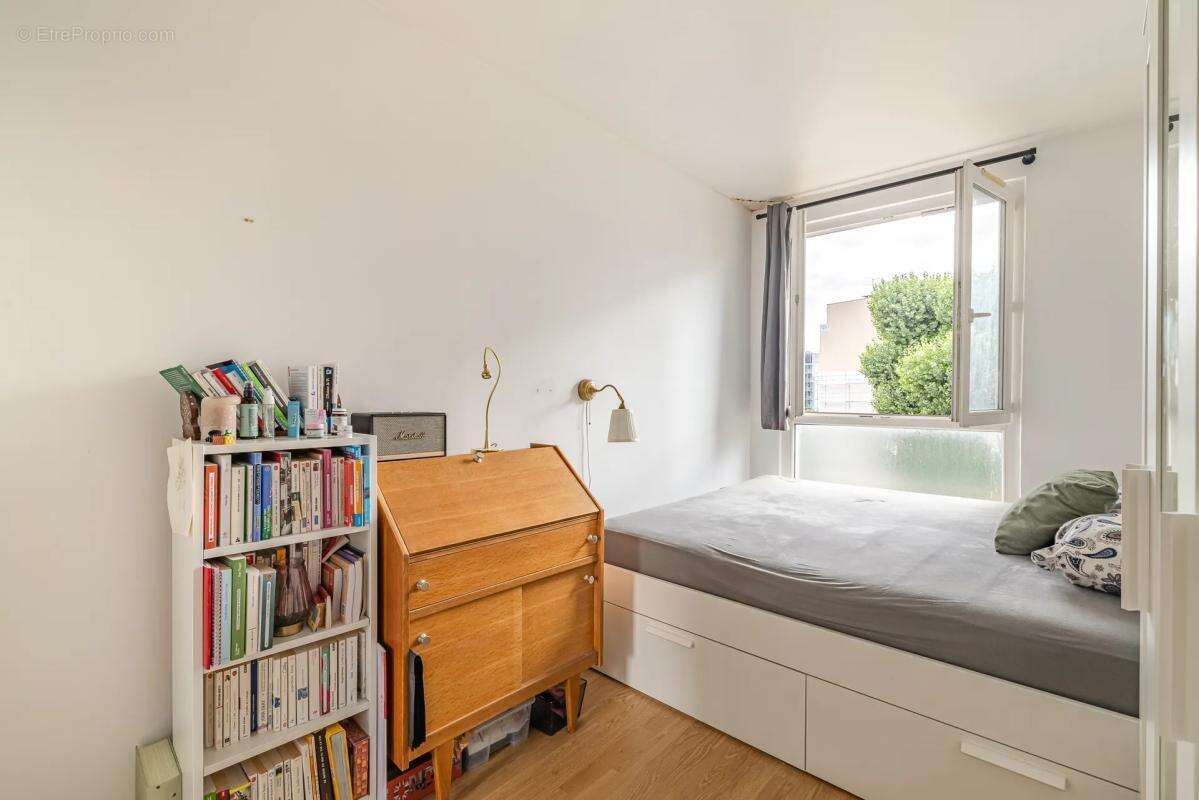 Appartement à MONTROUGE