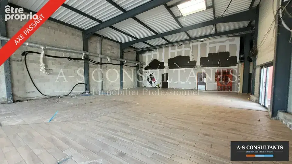 Commerce à SALAISE-SUR-SANNE