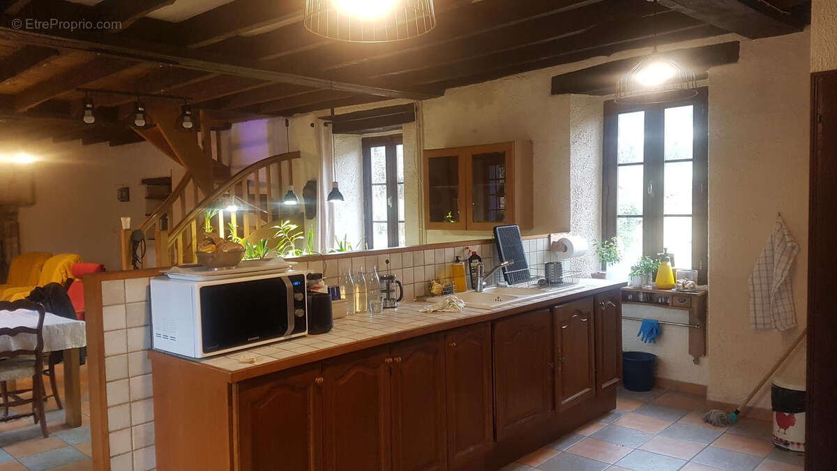 Maison à SALIGNAC-EYVIGUES