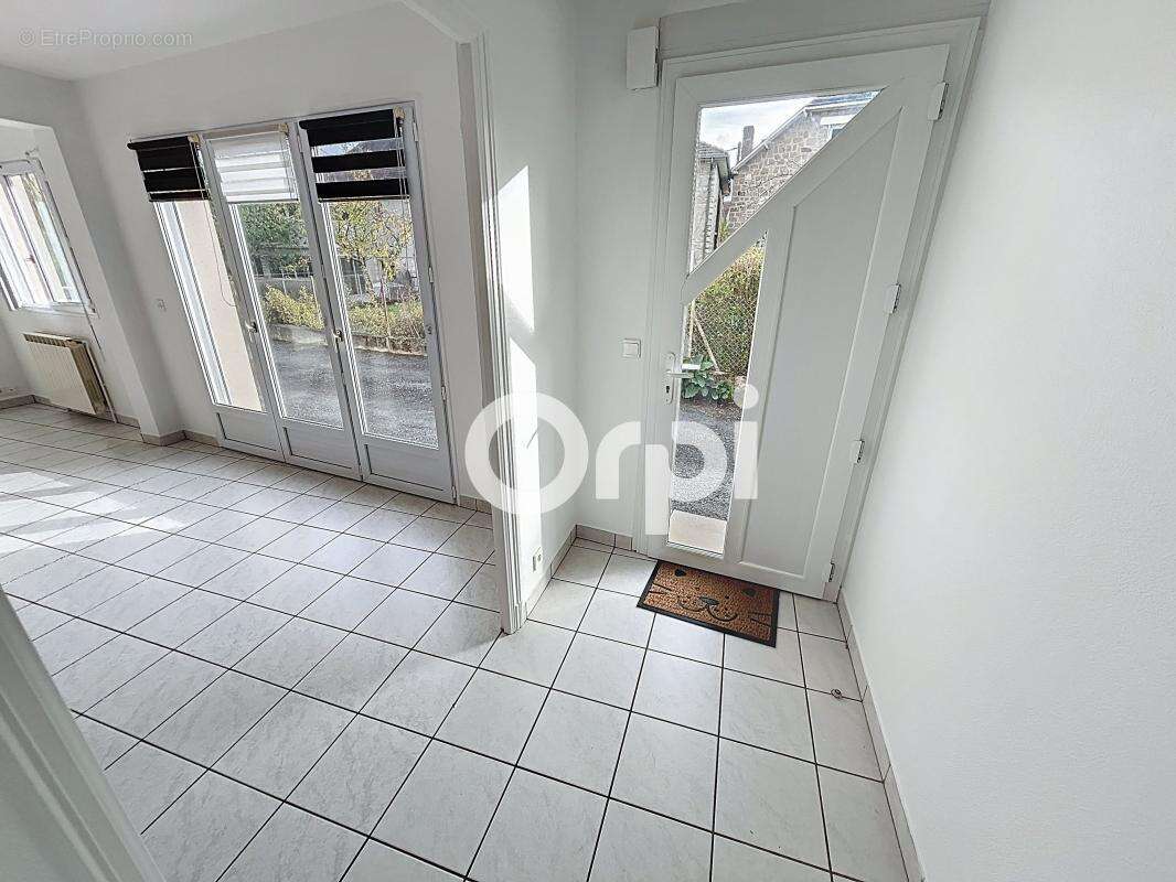 Appartement à BRIVE-LA-GAILLARDE