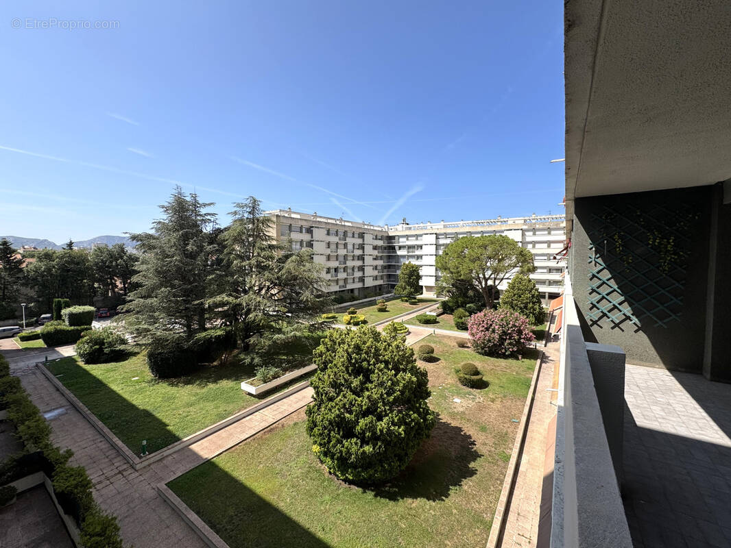 Appartement à MARSEILLE-8E