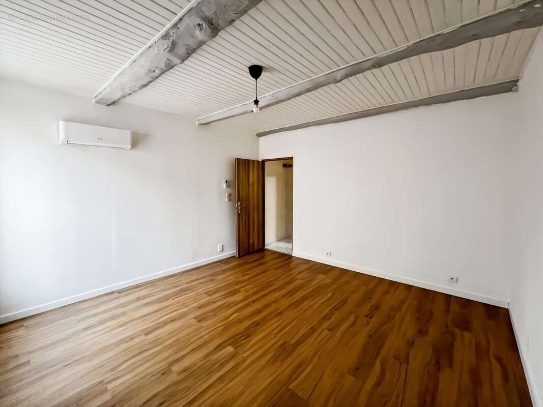 Appartement à CEYRAS