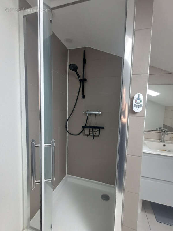 Appartement F3   Montreux-Vieux   2 chambres   Petite copropriété   Parking - photo 11