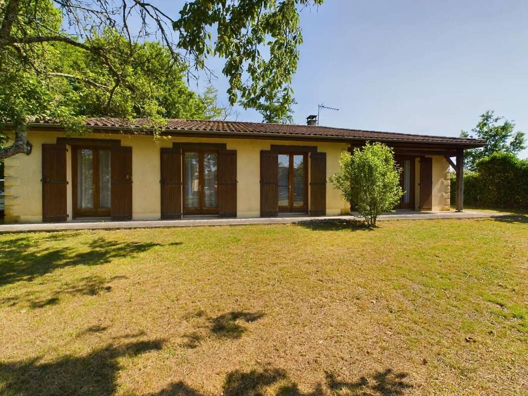 Maison à COULOUNIEIX-CHAMIERS