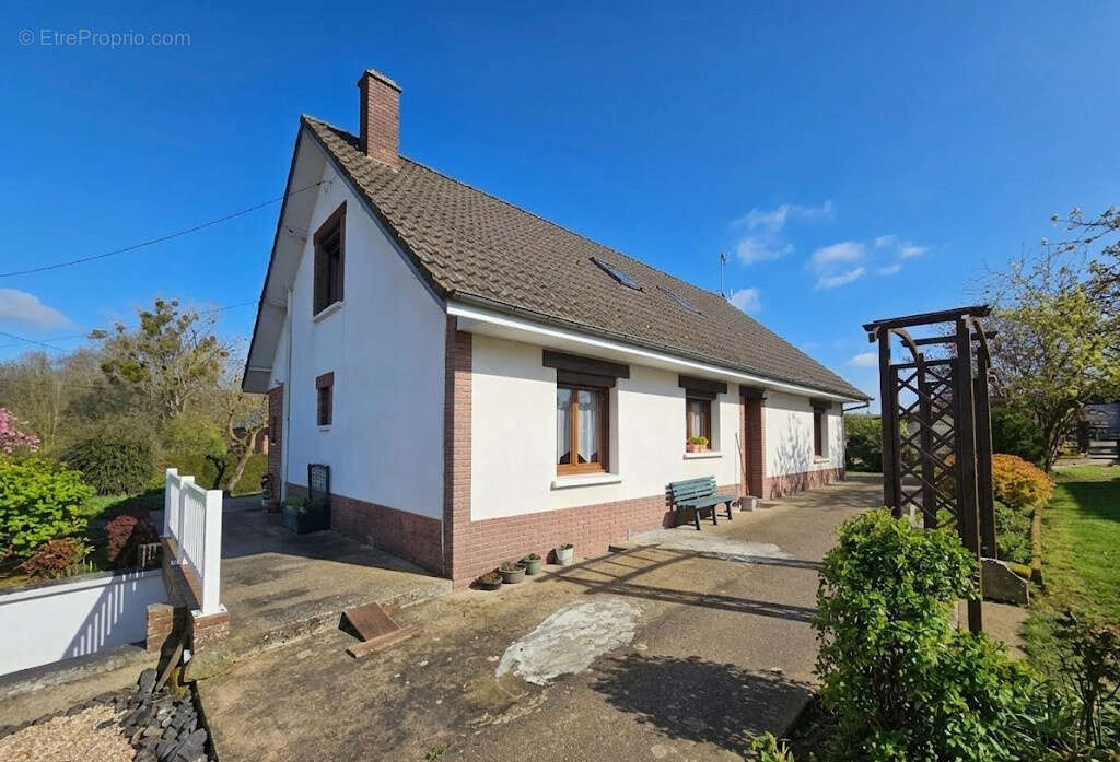 Maison à ERCOURT