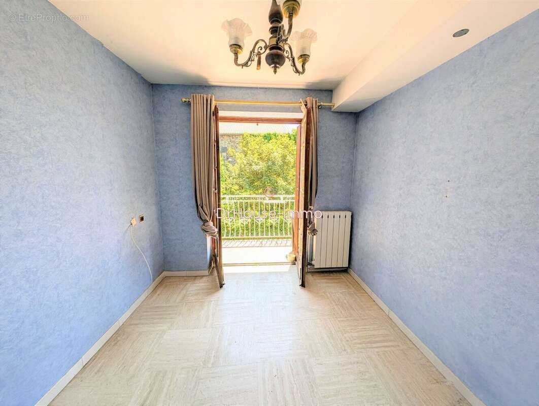 Maison à SAINT-ETIENNE