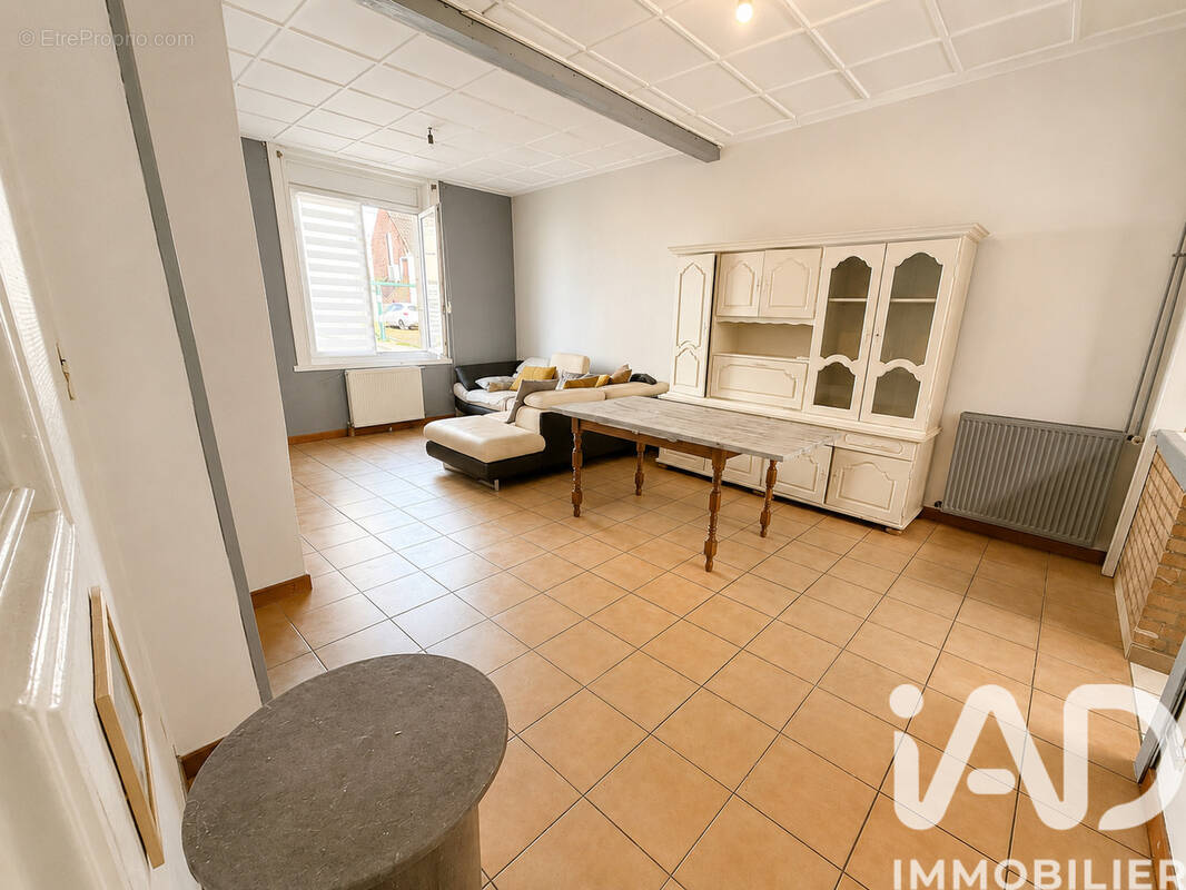 Photo 1 - Maison à MONTIGNY-EN-GOHELLE