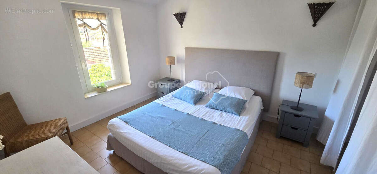 COUP DE COEUR AU ROVE pour cette jolie maison de ville de type 3/4 de 110 m² avec terrasse !!! - photo 7