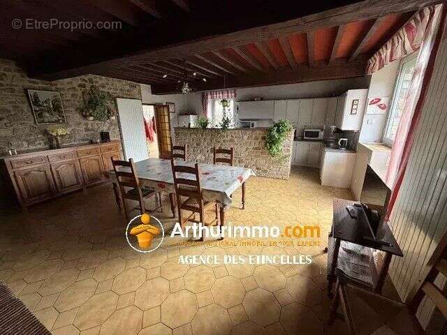 Maison à MARTIGNE-FERCHAUD