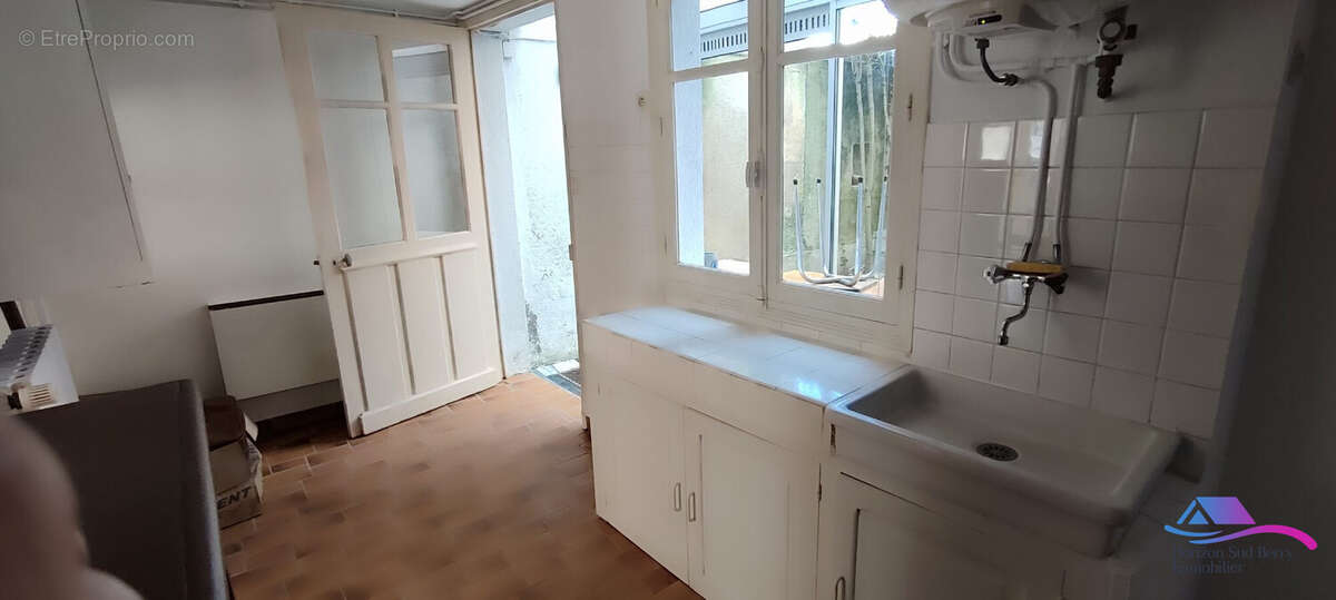 cuisine - Maison à CHATEAUMEILLANT