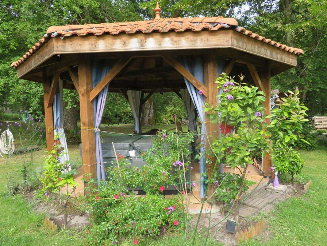 Maison à CASTETS