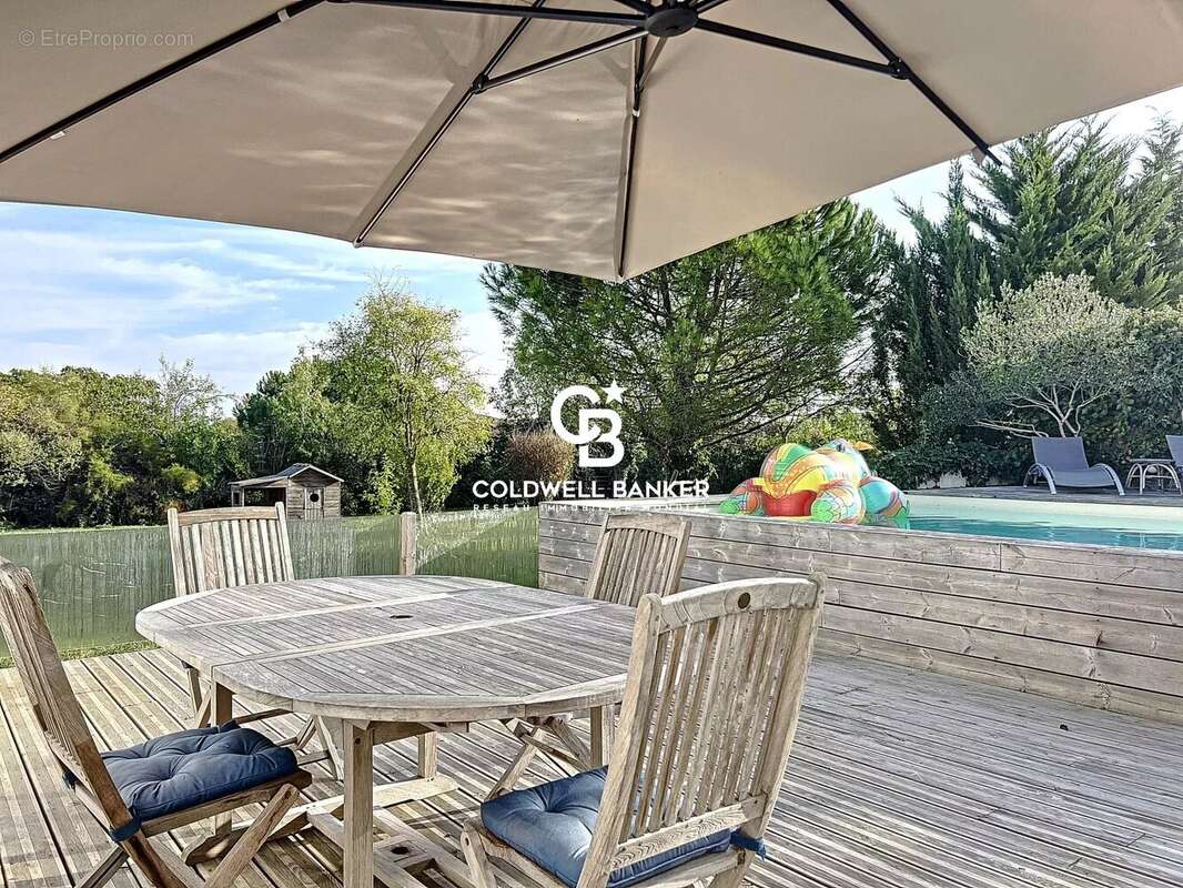 Maison à SAINTE-SOULLE