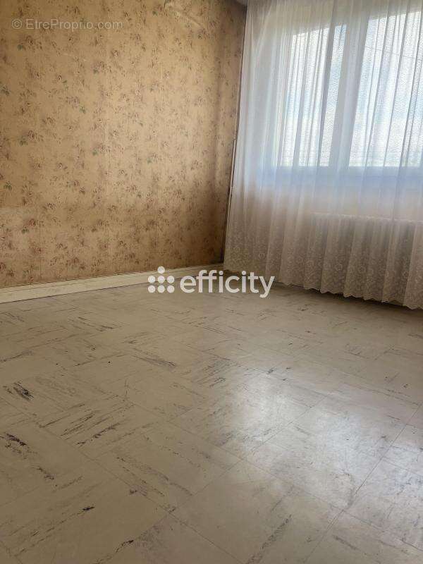 Maison 76 m² à Bouguenais  - photo 8
