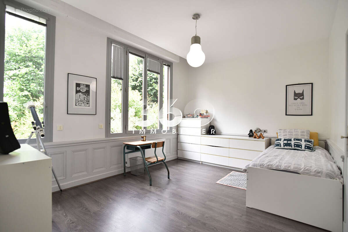 Appartement à AIX-LES-BAINS