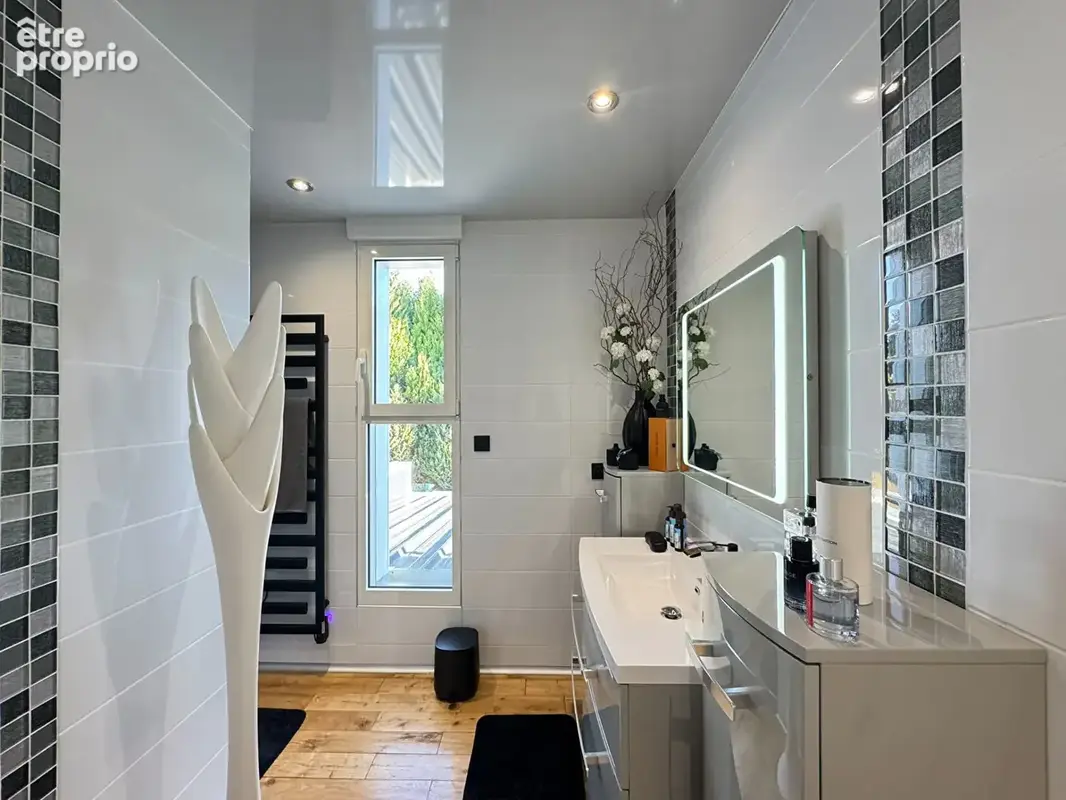 Propriété contemporaine 395 m² - Proche Prix-Lès-Mézières - photo 9