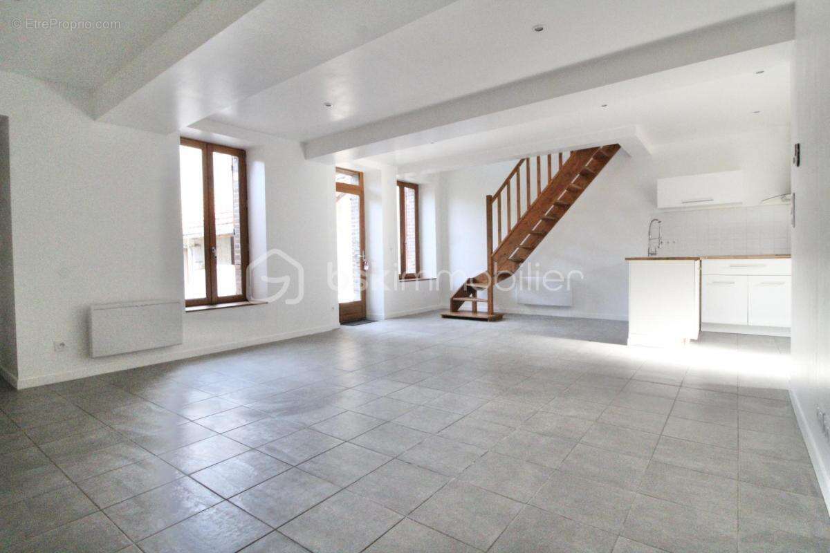Maison de ville rénovée - photo 3