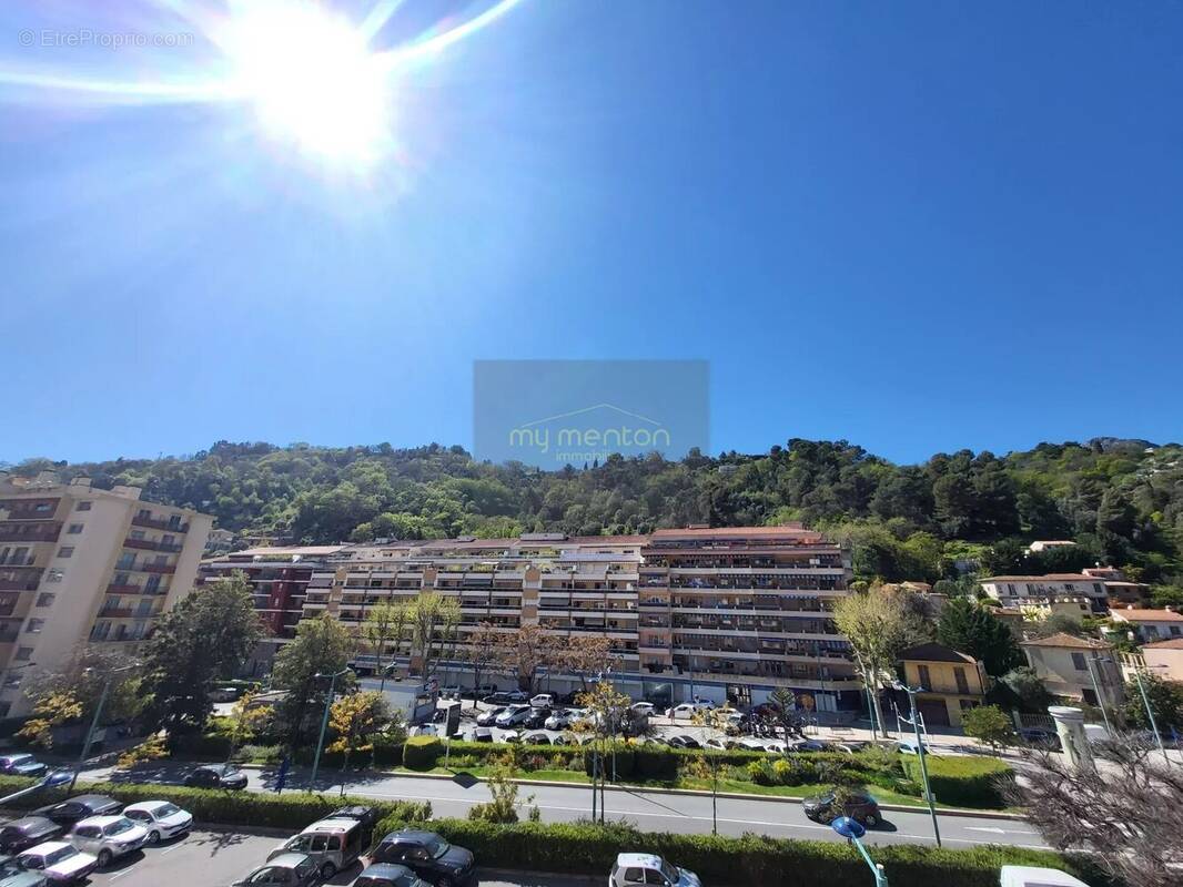 Appartement à MENTON