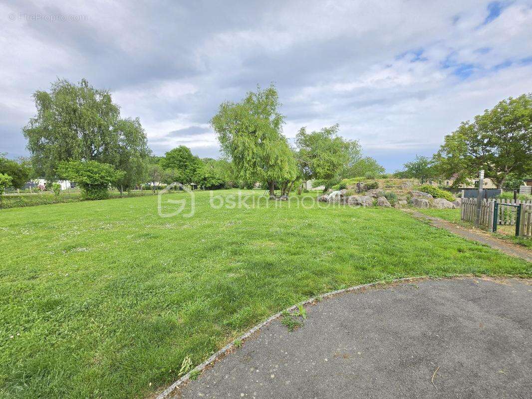 Maison à COULANGES-LES-NEVERS