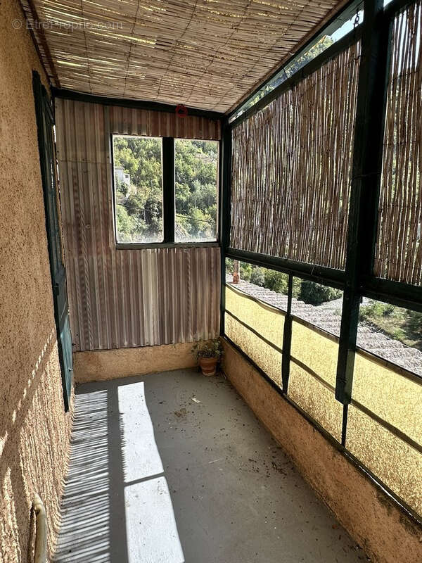 Appartement à UTELLE