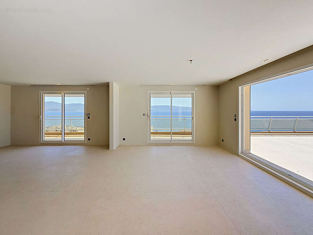 Appartement à AJACCIO