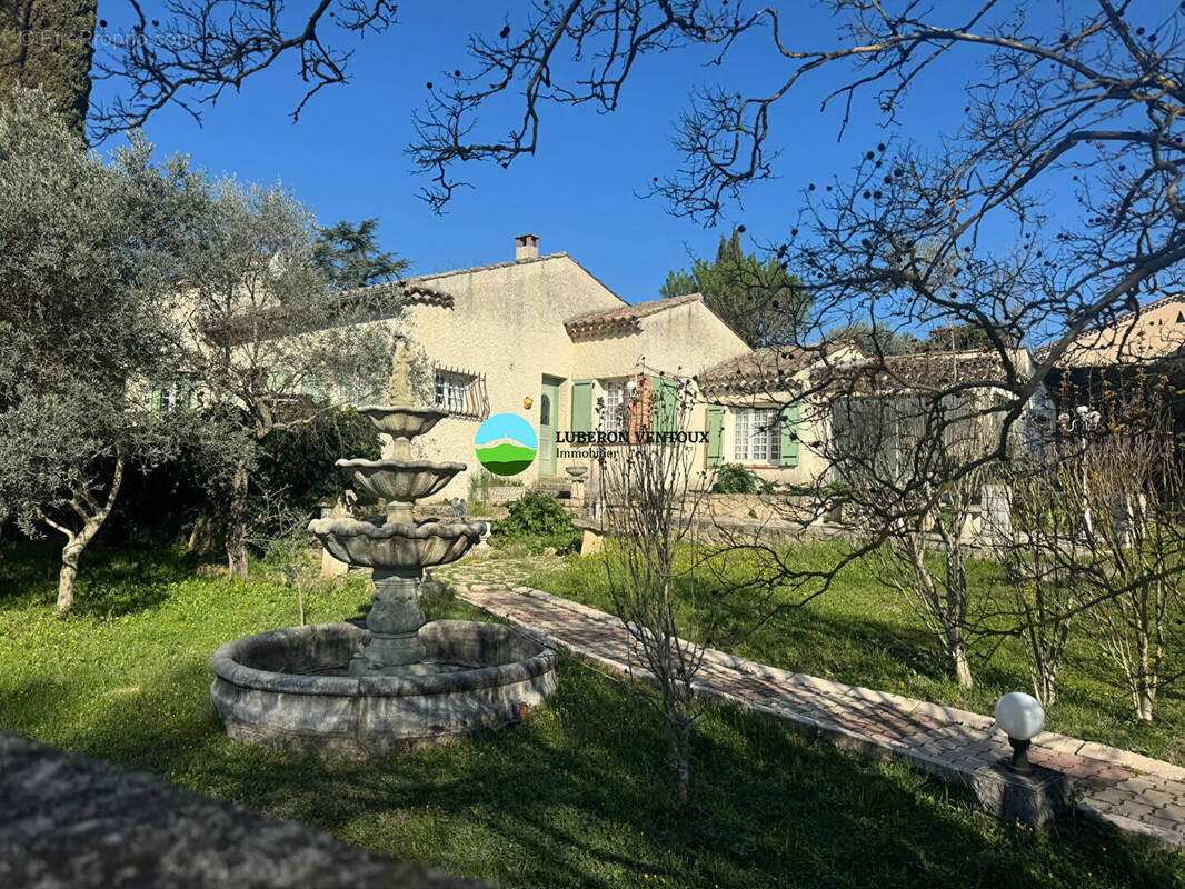 Maison à MAZAN