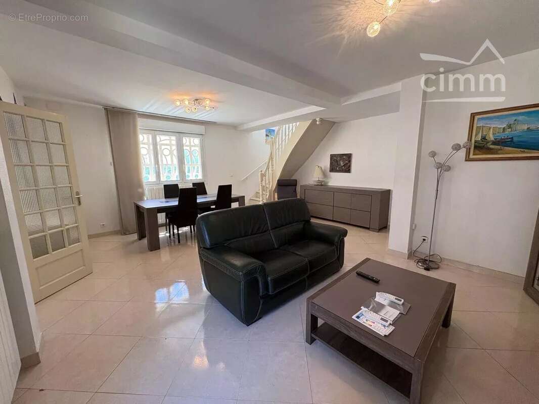 Maison à VALRAS-PLAGE