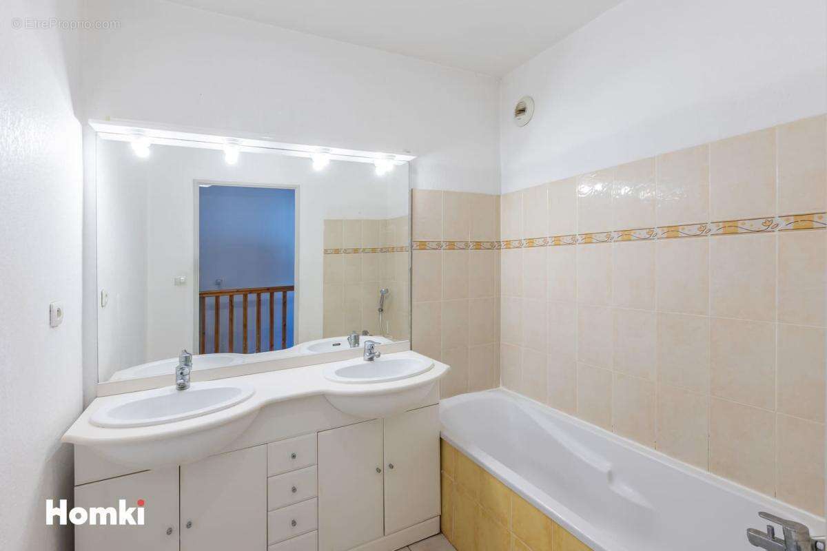 Maison/Villa T4 de 107 m2 à Cers 34420 - photo 8