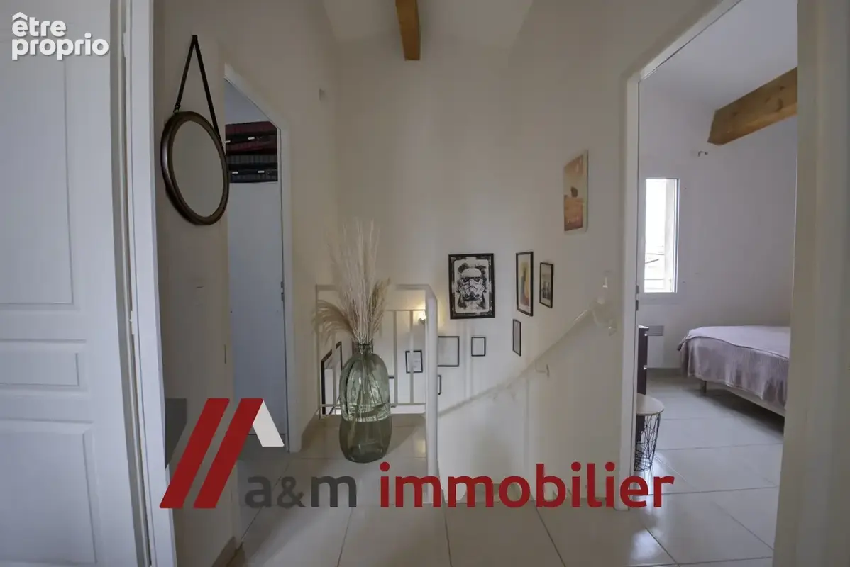Duplex t4 avec terrasse et stationnement - la mede - photo 6