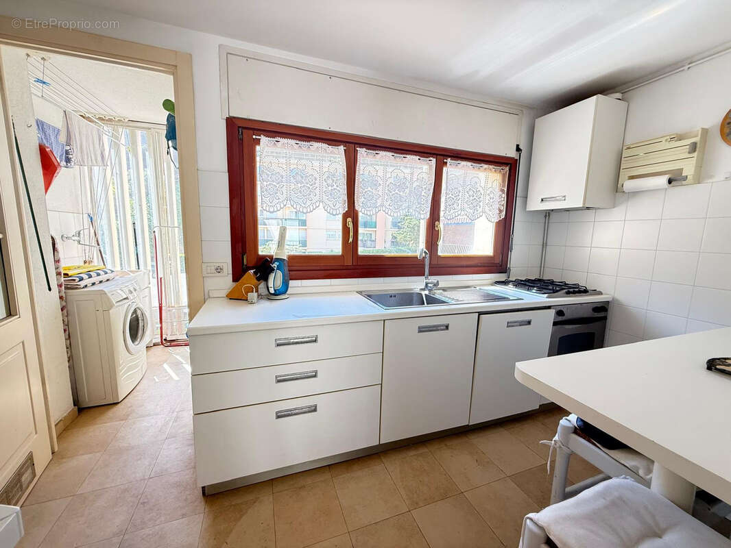 Appartement à ROQUEBRUNE-CAP-MARTIN