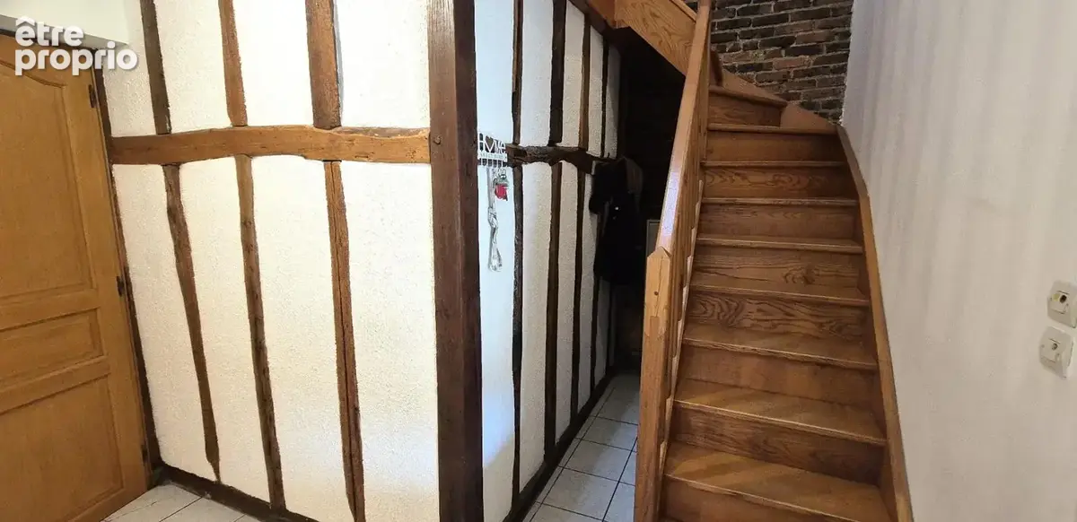 Ravissante Maison Individuelle en colombage, de Charme ou de Caractère de 116 m² Rénovée avec Cour, Terrasse, Appentis, Buanderi - photo 11